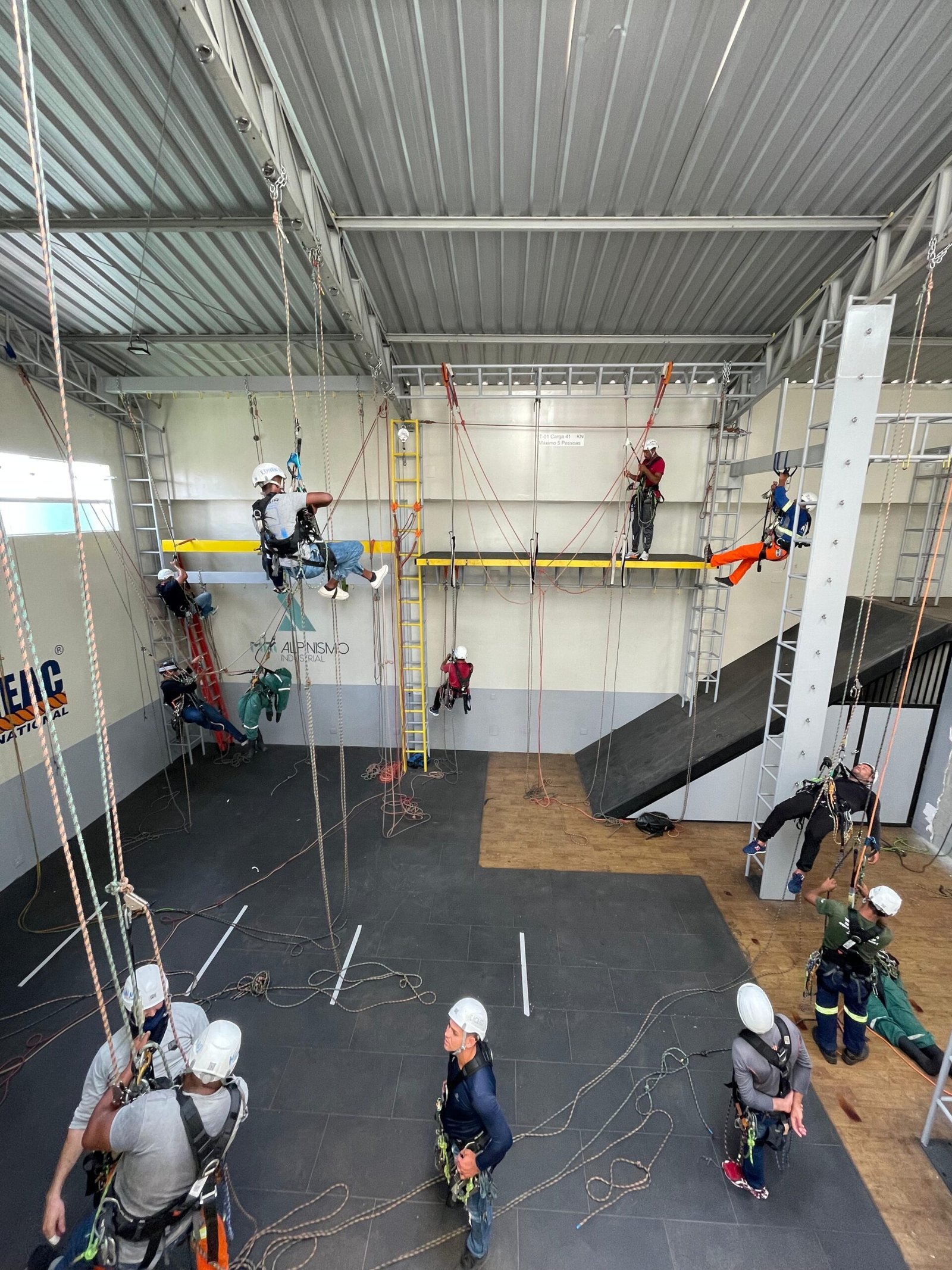 WhatsApp Image 2025-01-24 at 08.12.55 (1)